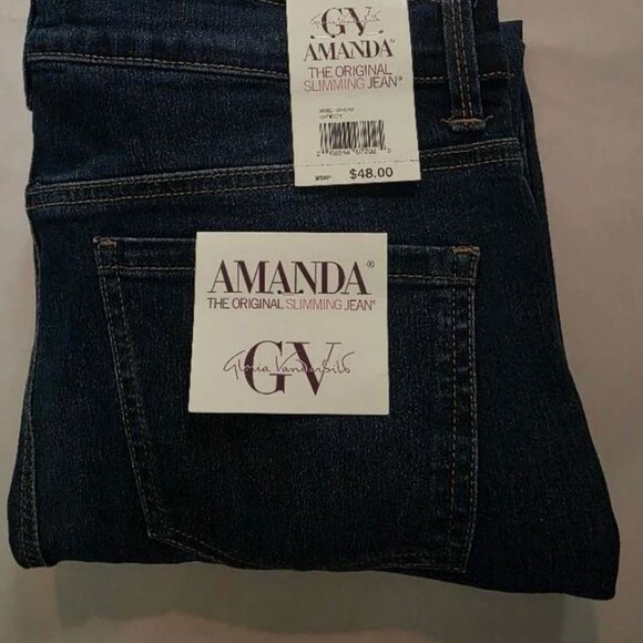 Petite Gloria Vanderbilt Amanda Classic Jeans Color: Madison Size: 14 PETITE - Picture 2 of 4